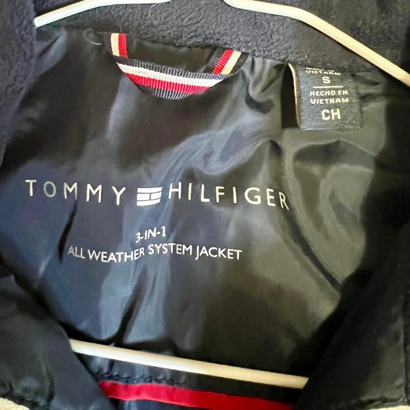 Tommy Hilfiger 3-in-1 Quilted Bomber Jacket - Small - Picture 8 of 10